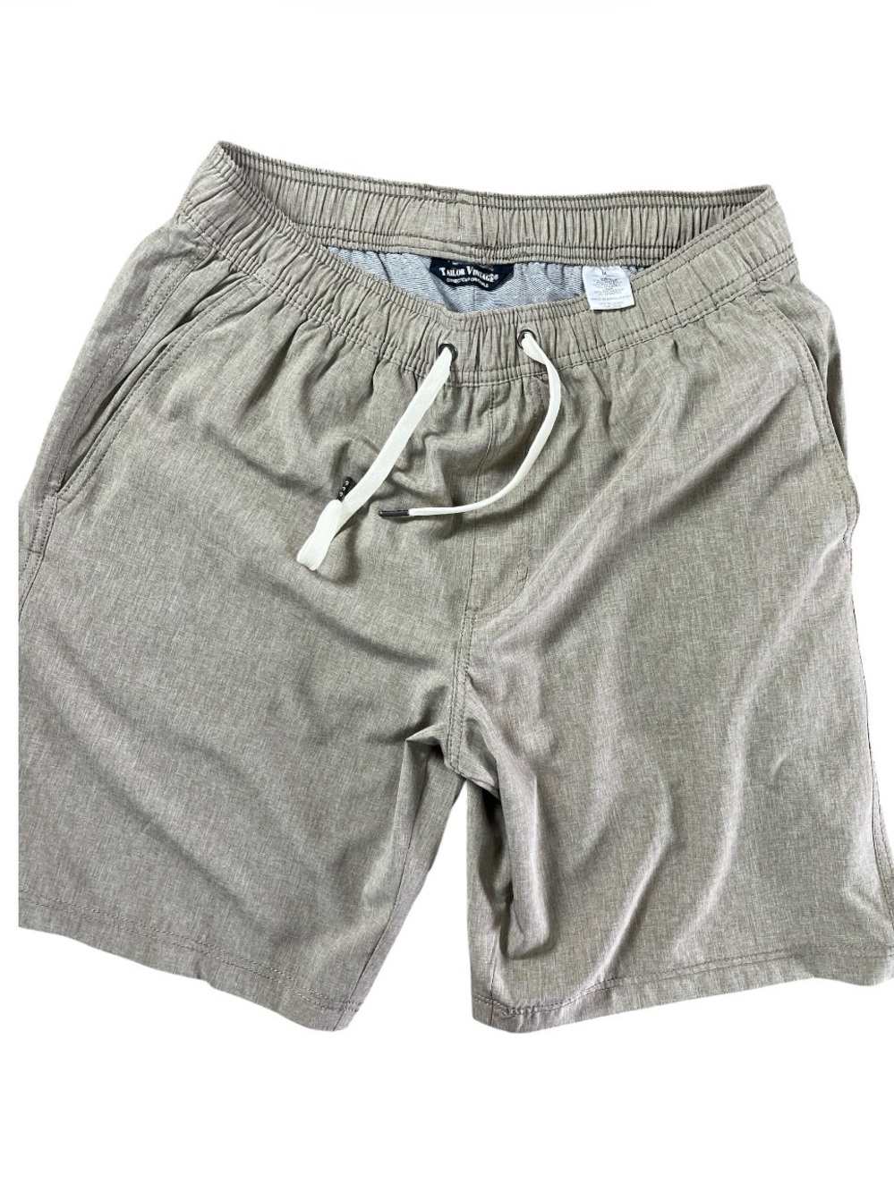 Tailor Vintage Men's Heather Tan Hybrid Performance Shorts Size M Stretch
